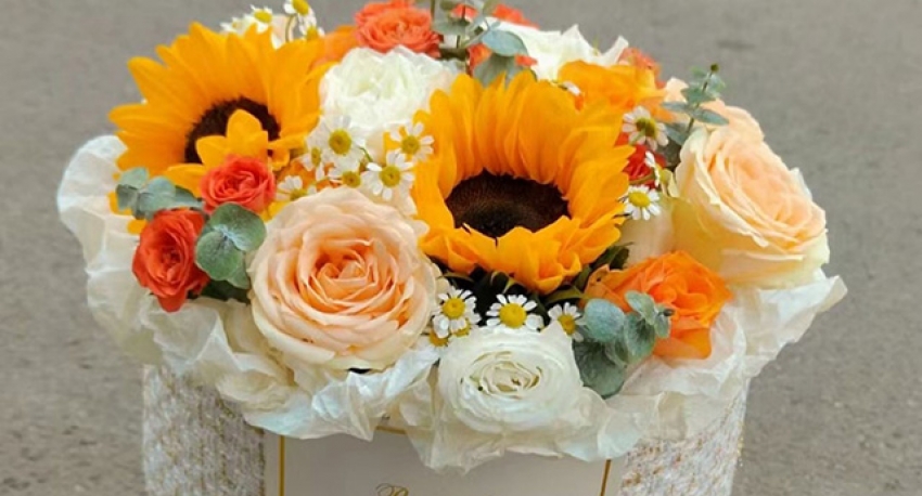 百合鲜花店图片
